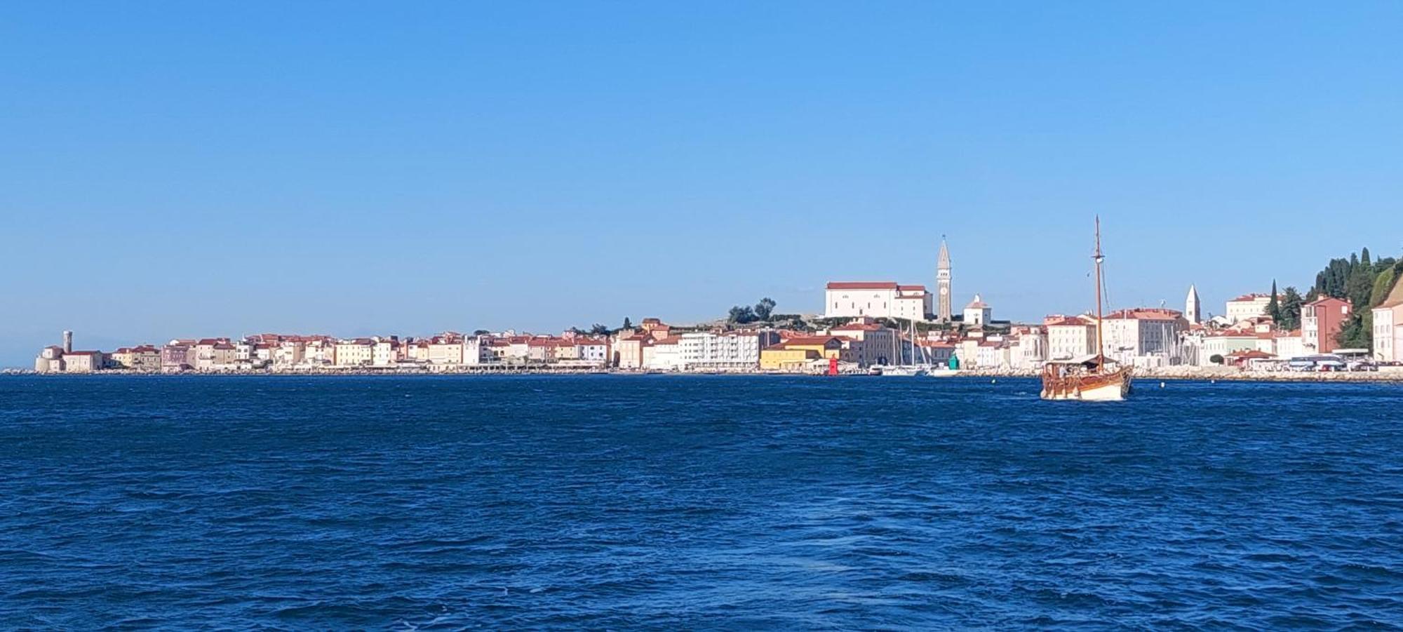 Holiday Home Amazing View Piran Kültér fotó